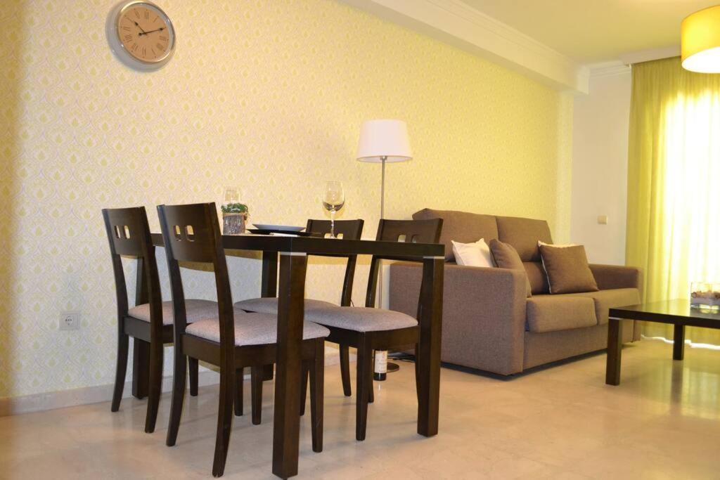 Precioso Apartamento En Primera Linea De Playa En Caleta De Velez Dış mekan fotoğraf